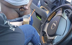 Požádala jsem cizince na straně ulice, aby si vyhoněl a vystříkal se do mé ledové kávy