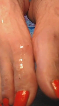 Long Toenails