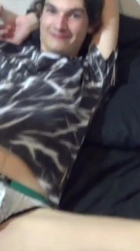 Curvă twink umplută de spermă de Fabien în Paris