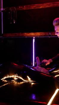 Orgasme terikat yang tidak dapat dielakkan