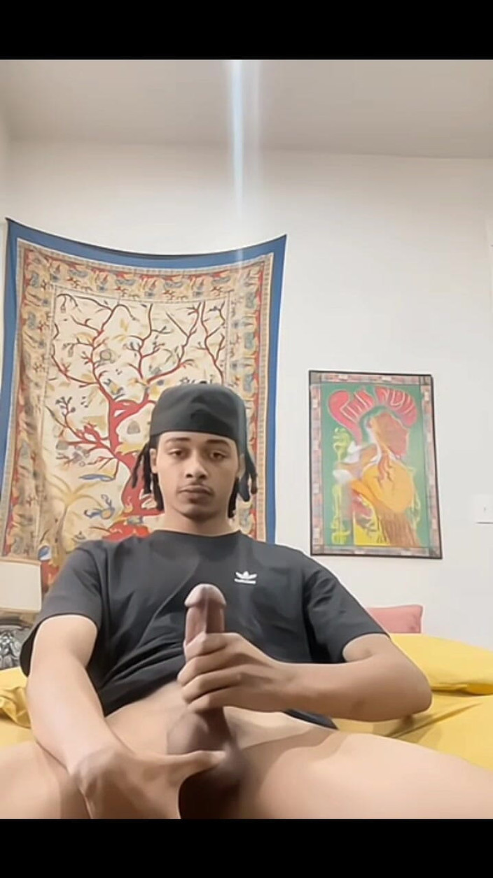 DamagedUnity9: Il simpatico gay accarezza il suo grande nero