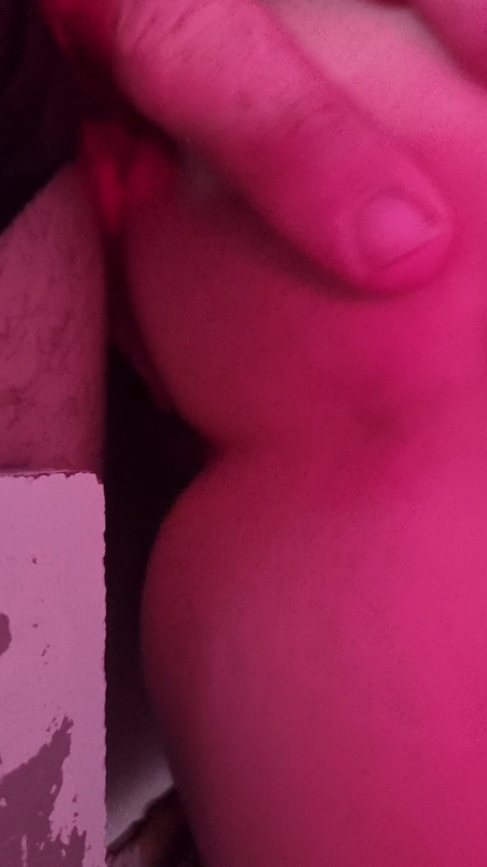 R b hubby: Moglie con sconosciuto nel gloryhole