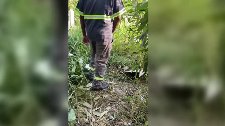 TheBlacKHunterr: Lucrătorul căsătorit rămâne până târziu pe șantier pentru a