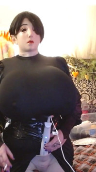 Miss Lacy Duval Smoking and Vibing