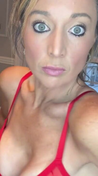 PAWG Wife in Red