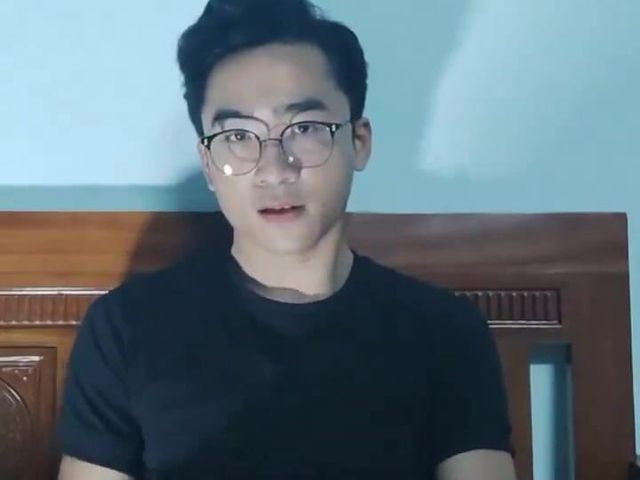 Handsome Guy Cum (Boy dabanh)