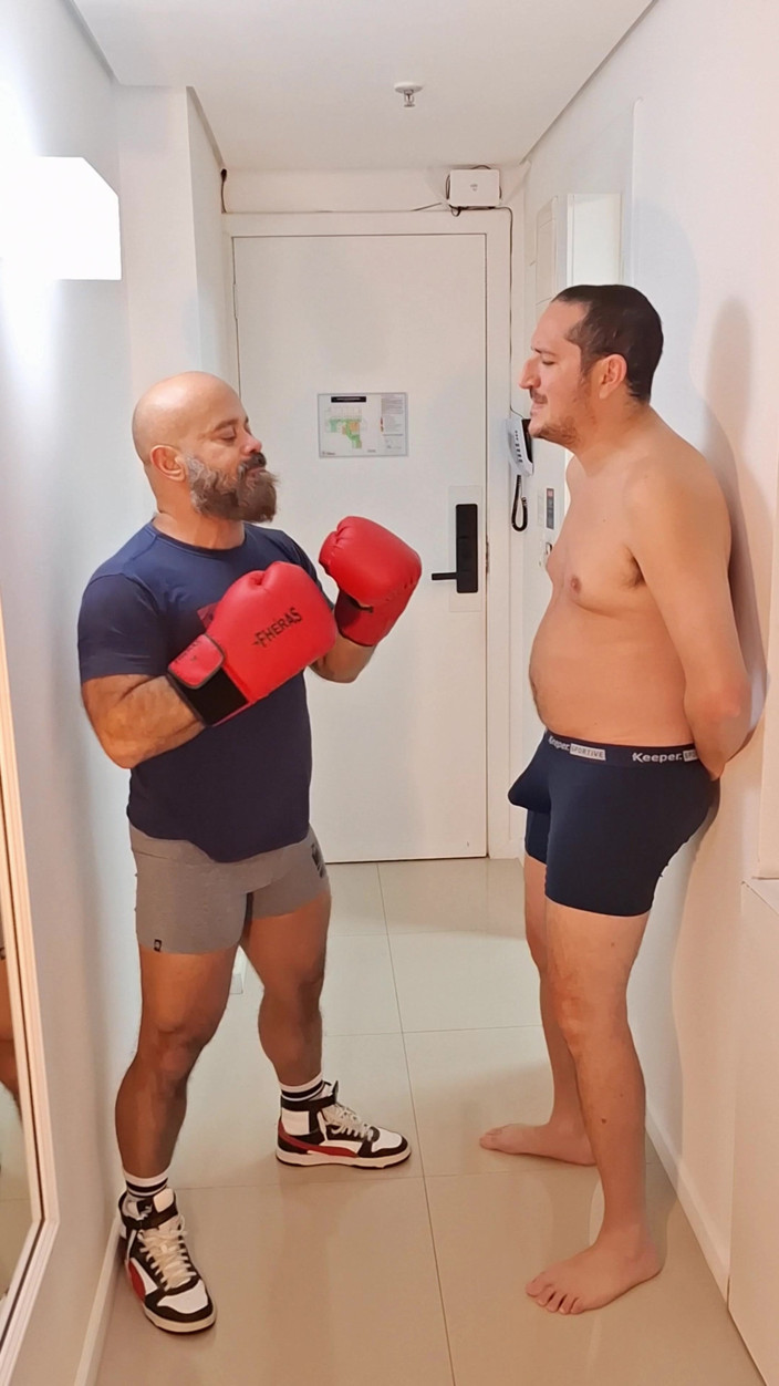 Punchbagplz: Naughtybearbr - wyzwanie wystrzału ciała wagi ciężkiej