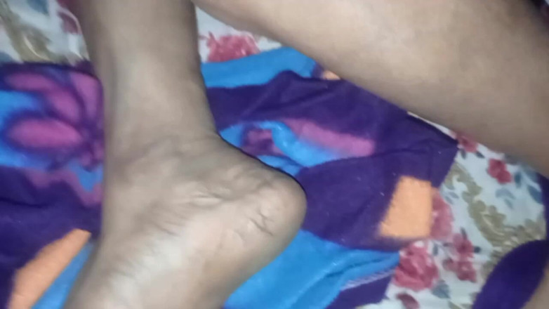 Bengaliauntykichut: Calling the Village Friend's Stepmother to My House, I Fucked...