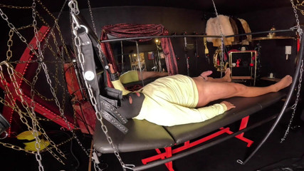 Queen_of_BDSM: İşe yaramaz yumurtalarını donduracağım!