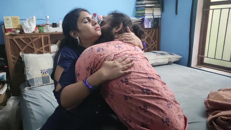 Vaigavarun45: Mallu dziewczyna seks w domu z malayalam talk, Mallu Couple...