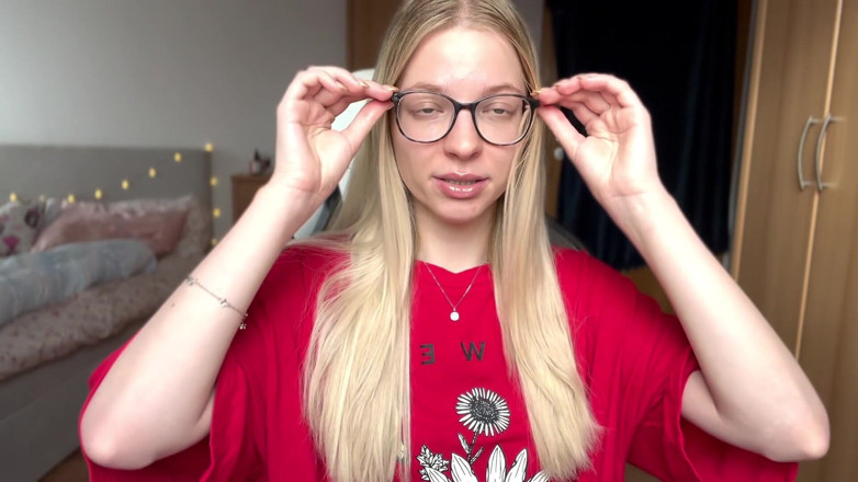 Goddess_Bella_Rae: Разрешена даже кастрация