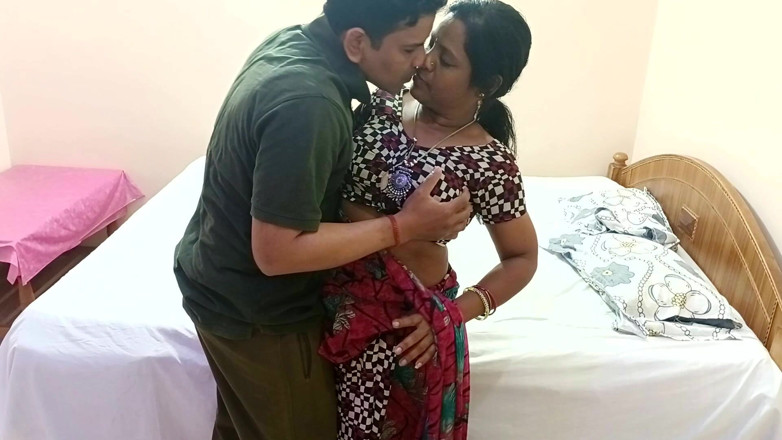 Popmini: La vicina sposata e carina e calda seema india scopa...