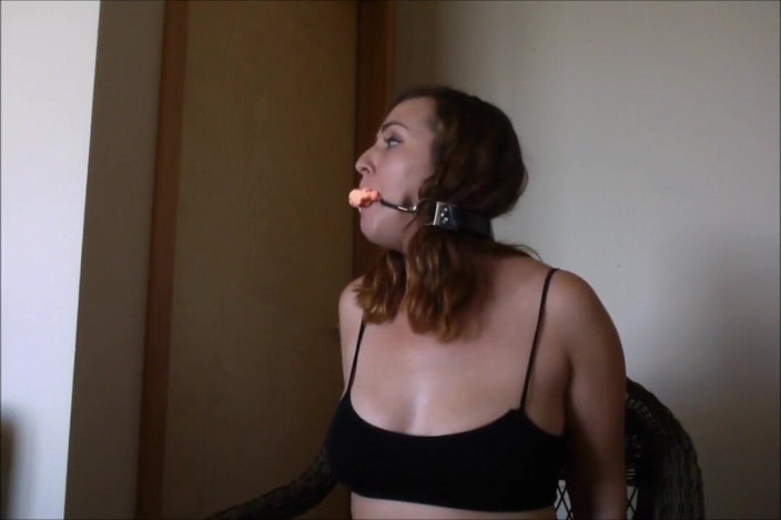 Selfgags classic: Self gagged girl next door plays a damsel in distress
