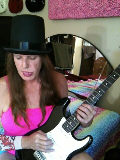 Lizzy Yum vintage and behind the scenes interviews: Lizzy Yum Sd October 2026 Bathing Masturbation Dilating Behind Scenes Retro 2015