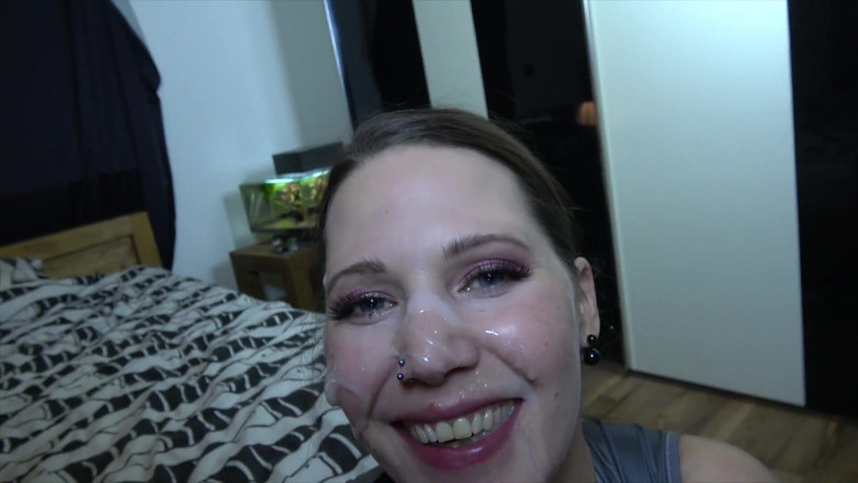 Viktoria Goo: Viktoria Goo - The removal guy - Part 2