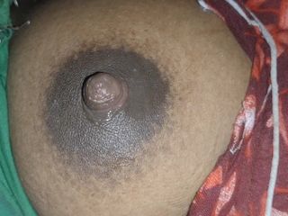 Sunitaoxyz: बड़े स्तन वाली पत्नी