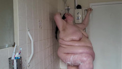SSBBWLadyBrads: Smyslná sprcha s obřím tělem