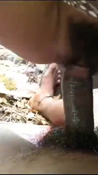 Il grosso cazzone del fratellastro in gola