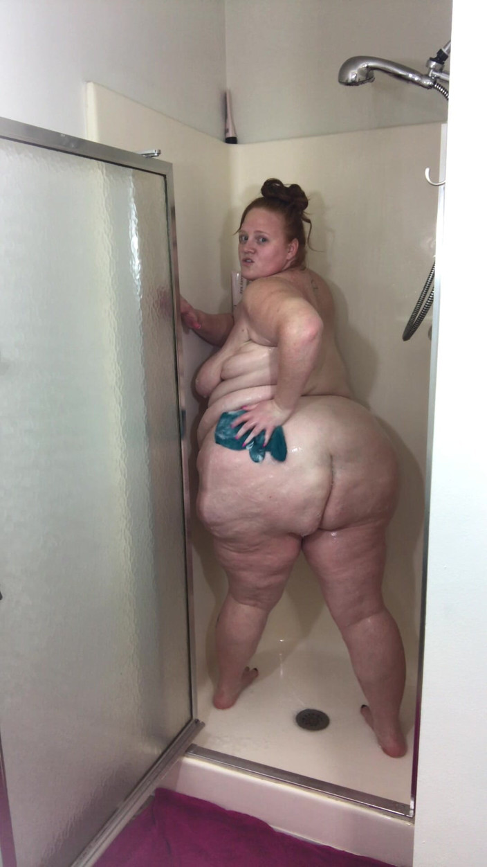 Julie Ginger: Ducha de cuerpo completo