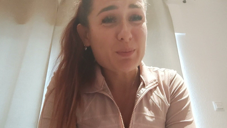 REELL - The cute Girl next door _ FemDom Reality: kastam: sark di ril men uska kya hoga ??