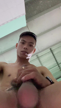 THAI_TU_ 2023: Сексуальный красивый мужик