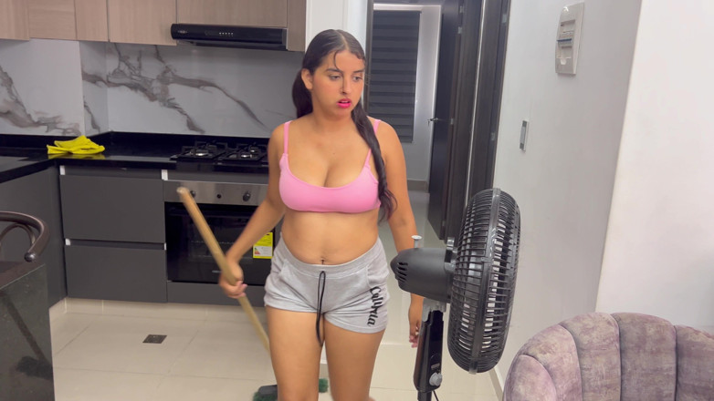 Hilary palvin: My Stepsister's Slut Teases Me to Fuck Her Hard and...