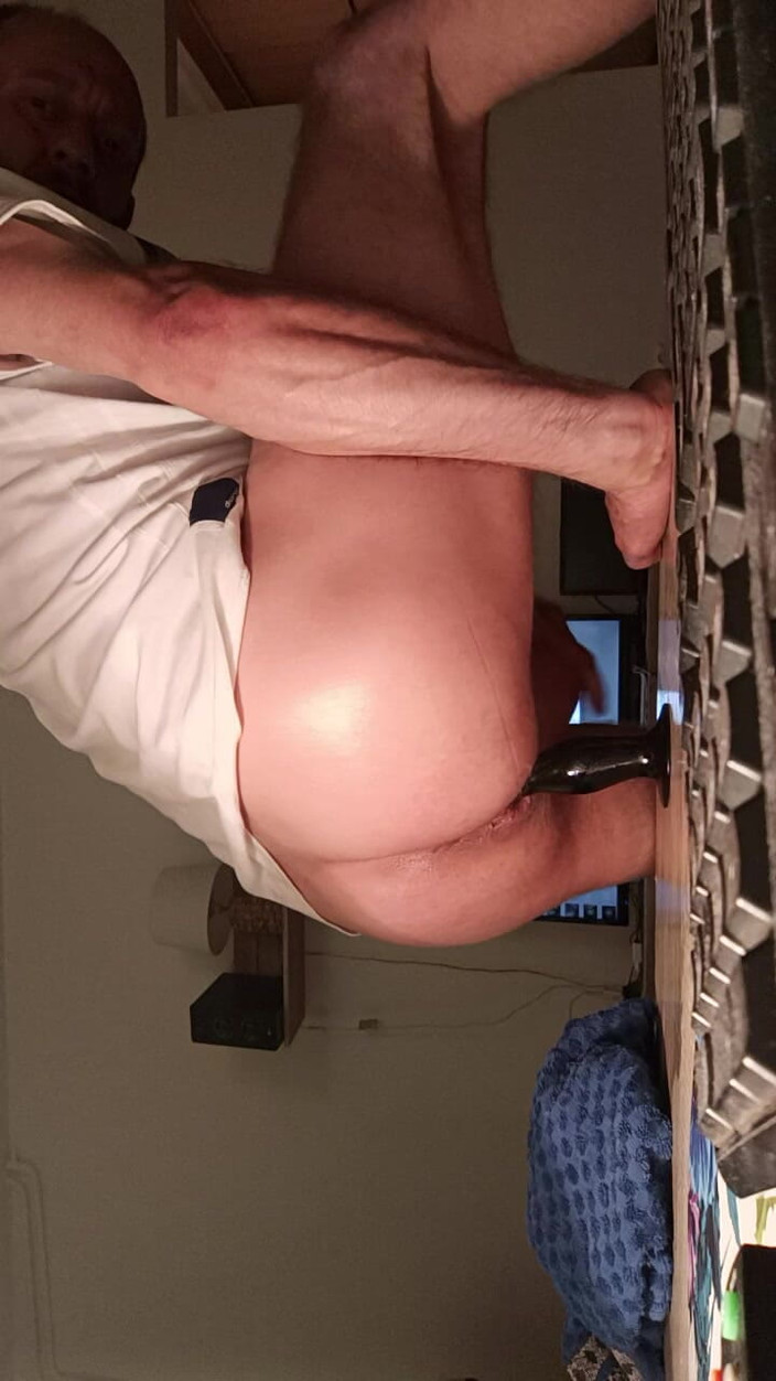 Wujoanal: I Love Anal