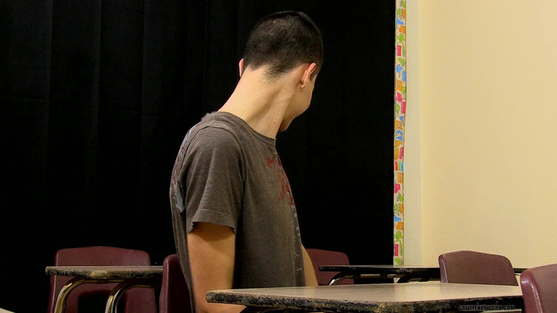 Teach Twinks: En classe avec Sweet Danny