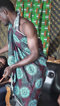 Byl Jsem Zbičován, Jen Abych Se Vdál a Ošukal Tuto Fulani Dívku