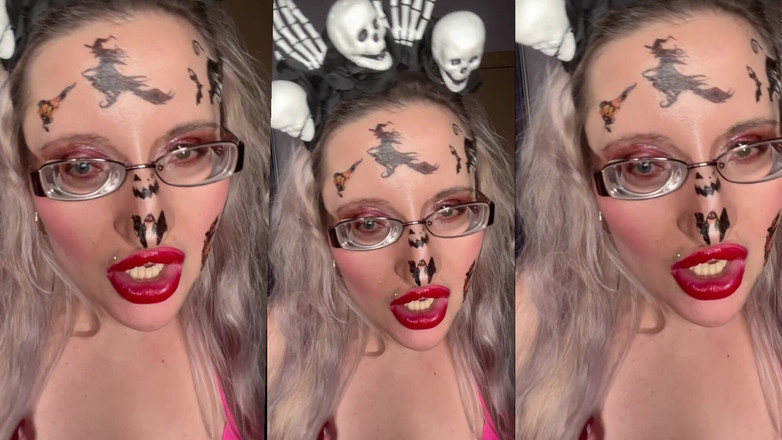 FinDom Goaldigger: Maricas rendem sua calcinha e salário pertenço a esta deusa...