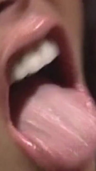 Bruna dai grossi seduce il poliziotto per una scopata hardcore