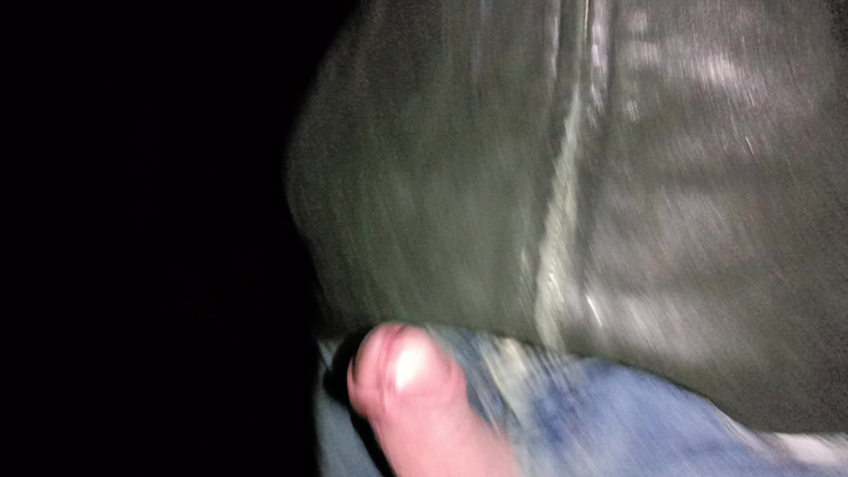 Rockardglans: 내 자지를 빨아주는 거유 밀프