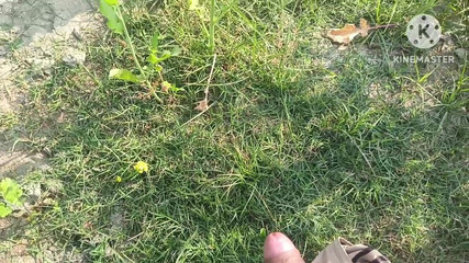 Savita5343: Làng Desi Bhabhi đụ trong cánh đồng mù tạt theo kiểu chó....