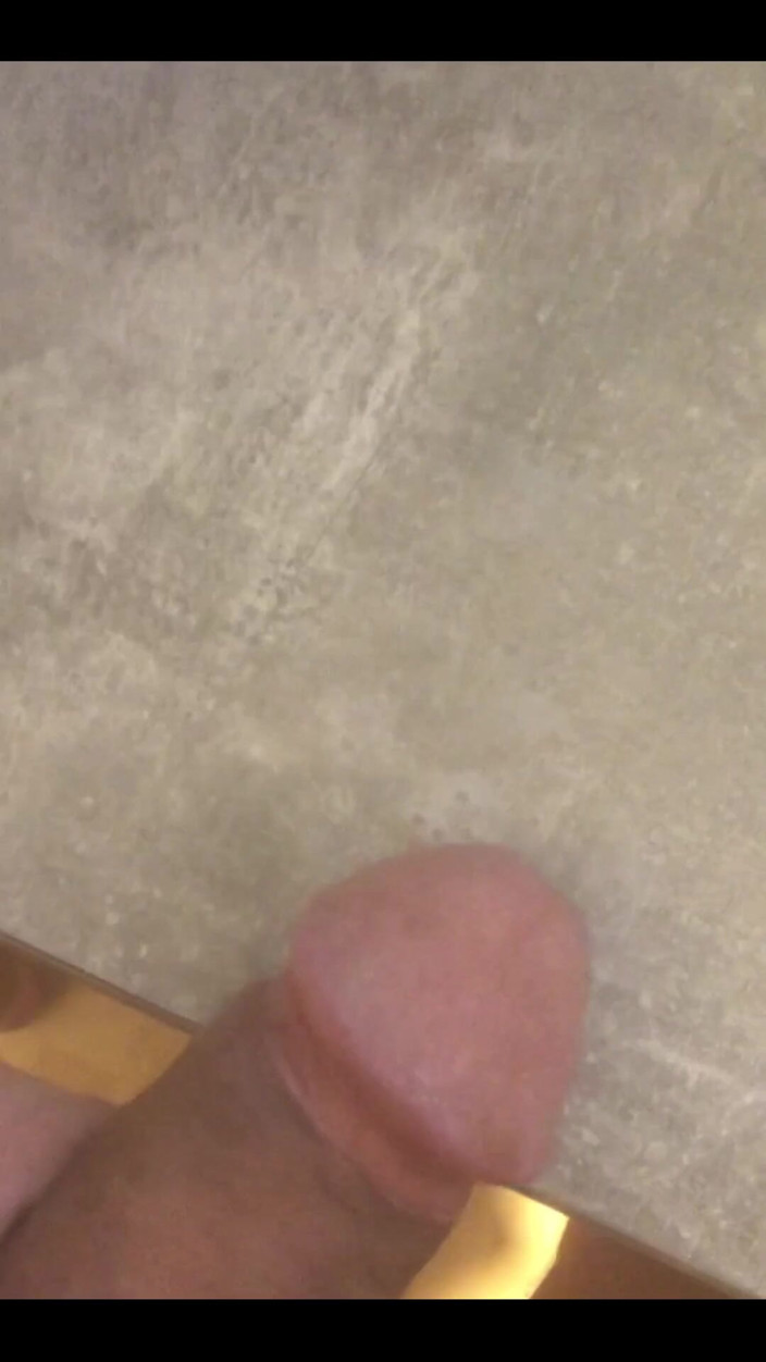 Hotlover1995x: Kalian dicrot sperma hangat