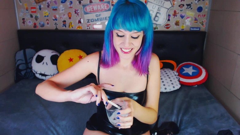 Candystart Videos: You're Mine