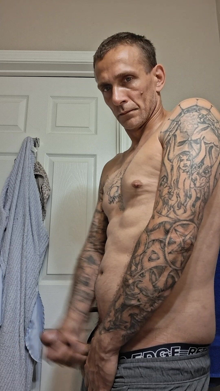 King696: Showering