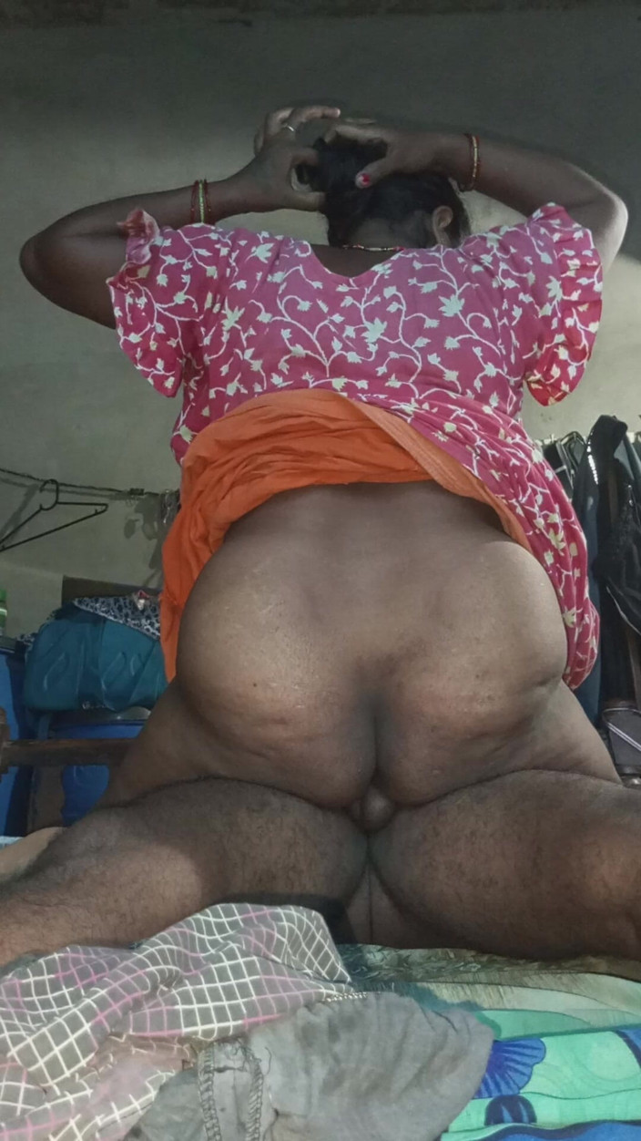 Auntixxx69: I Love Fucking My Aunty Naked, Her Breasts Are Very...