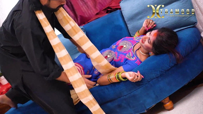 Xtramood: Un chauffeur de camion punjabi baise avec la femme de...