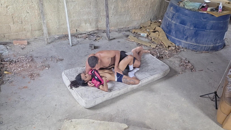 Bebes vagabundas: %100 anal teras seks