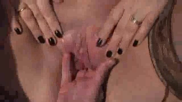 Anna Devot: Anna Devot - bermain zakar muda