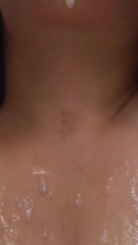 Napalona japońska scena 3_japanese brunetka w bieliźnie cieszy Bukkake