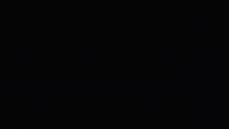 Teen Core Club: 그녀는 자지를 튕겨
