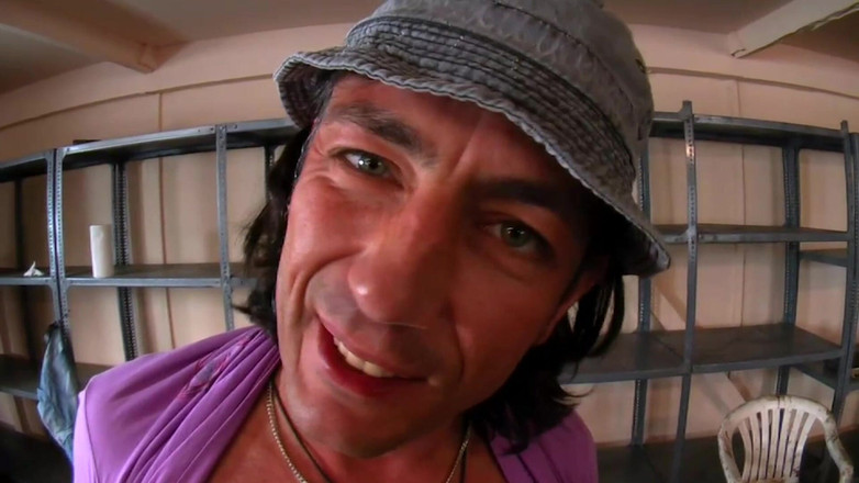 Muschi movie official: Curul mamei vitrege sexy Susi pentru o pulă mare