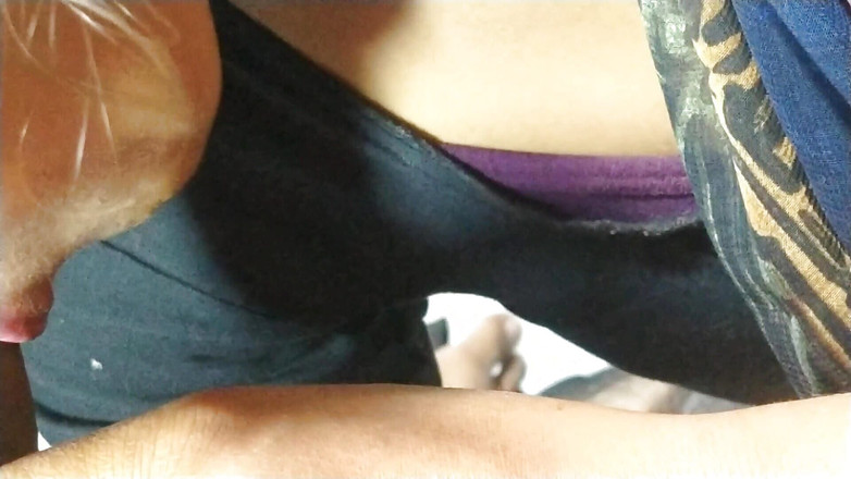 Rakul008: Menggoncang zakar dan menelan air mani dalam mulut dengan sperma...