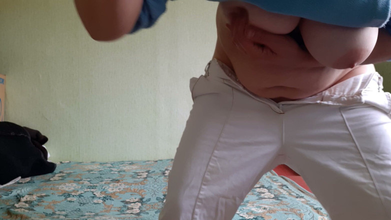 Lesbian-candys: Before Work in the Morning, I Masturbate Intensely