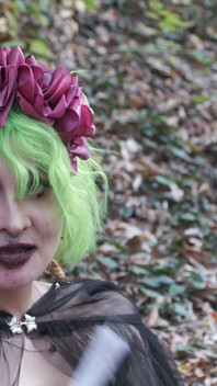 Forest Slut - Halloween 2025, extrémní ponížení a špína