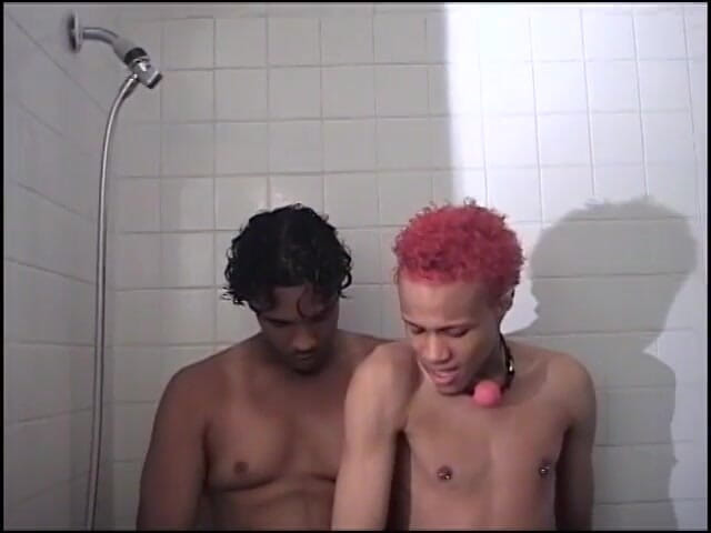 Gays Case: Frisky black boy with pierced nipples sucks hunk's tool in...