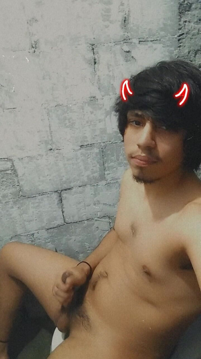 AlexAlejandro13: Tuvalette harika anlar