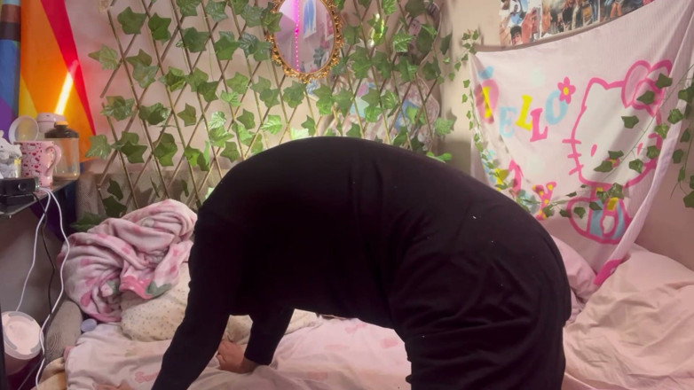 lanalovacutie: Yoga-in-hijab-for-you