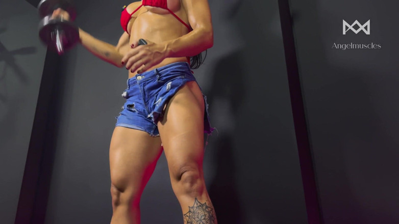 Angelmuscles: 내 반바지에 너무 강력한 무수정 다리 날